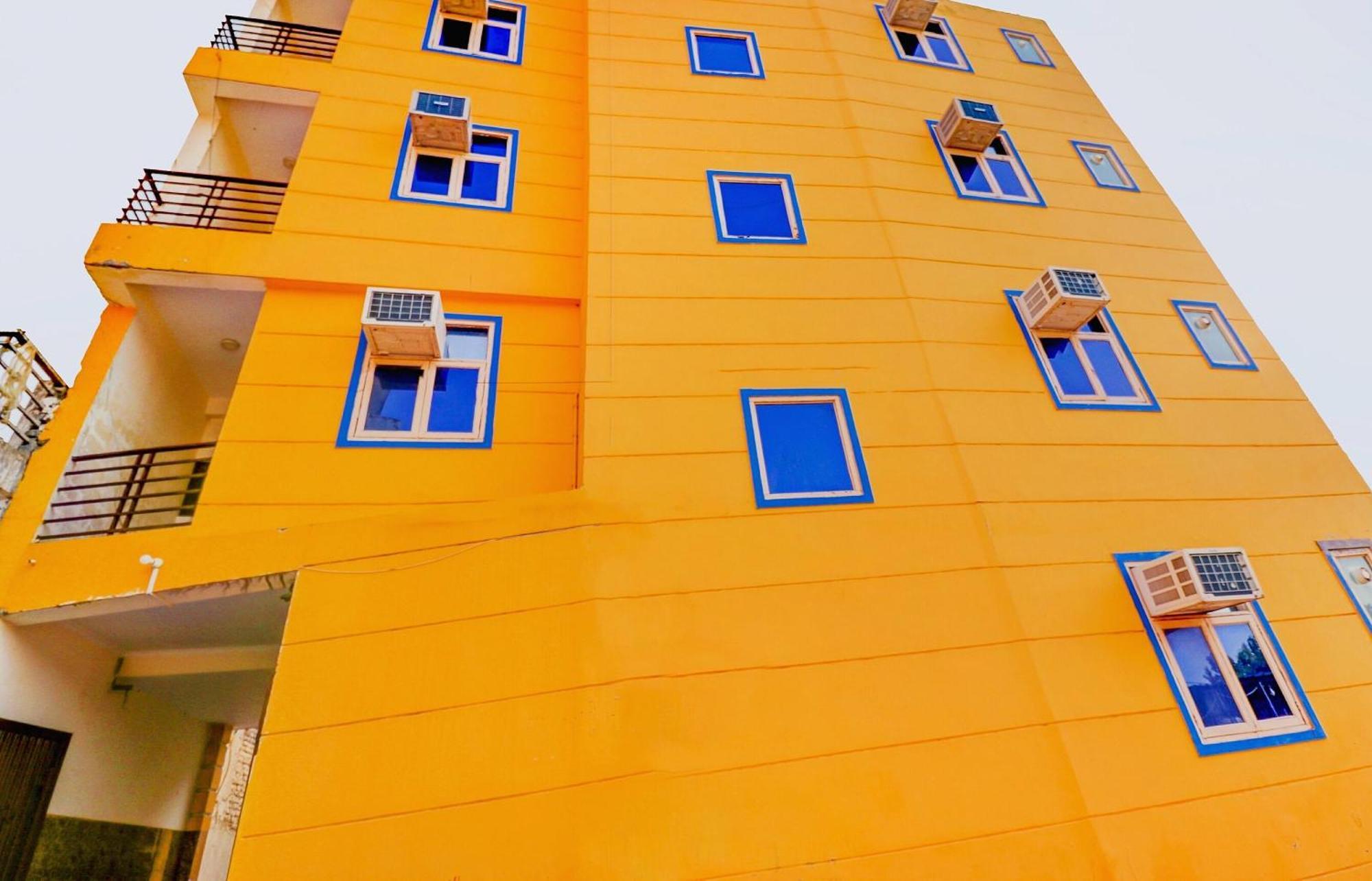 Hotel O Urban Wings نيودلهي المظهر الخارجي الصورة