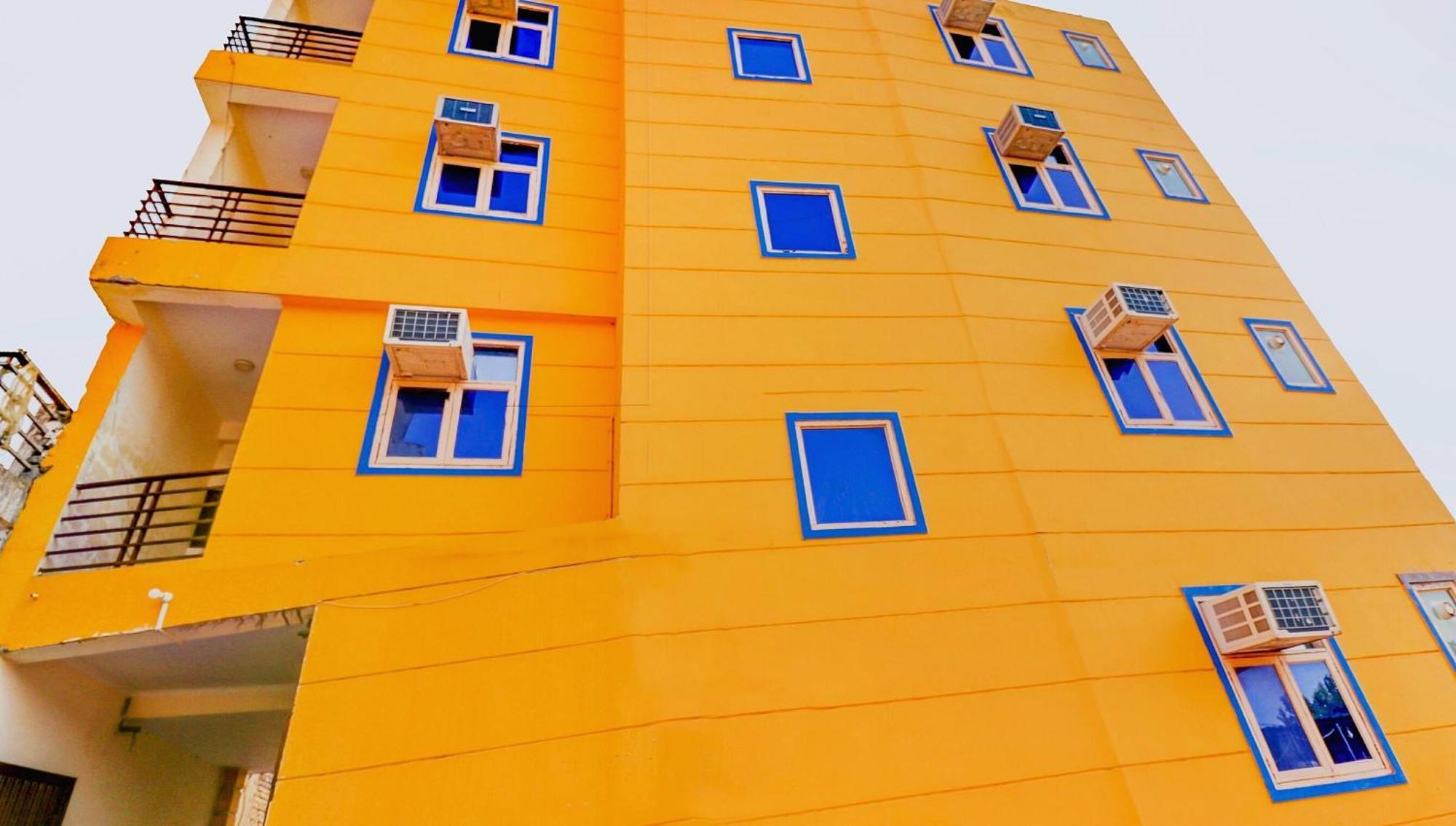 Hotel O Urban Wings نيودلهي المظهر الخارجي الصورة