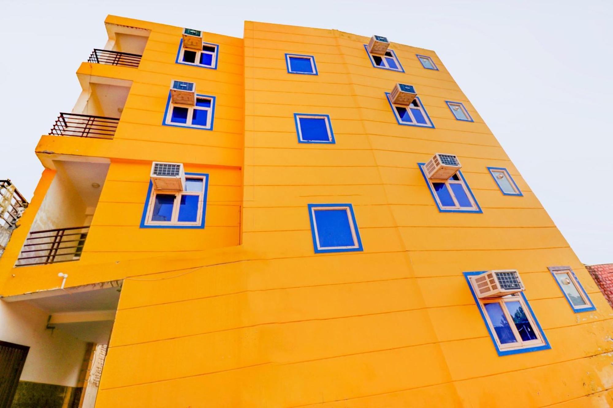 Hotel O Urban Wings نيودلهي المظهر الخارجي الصورة